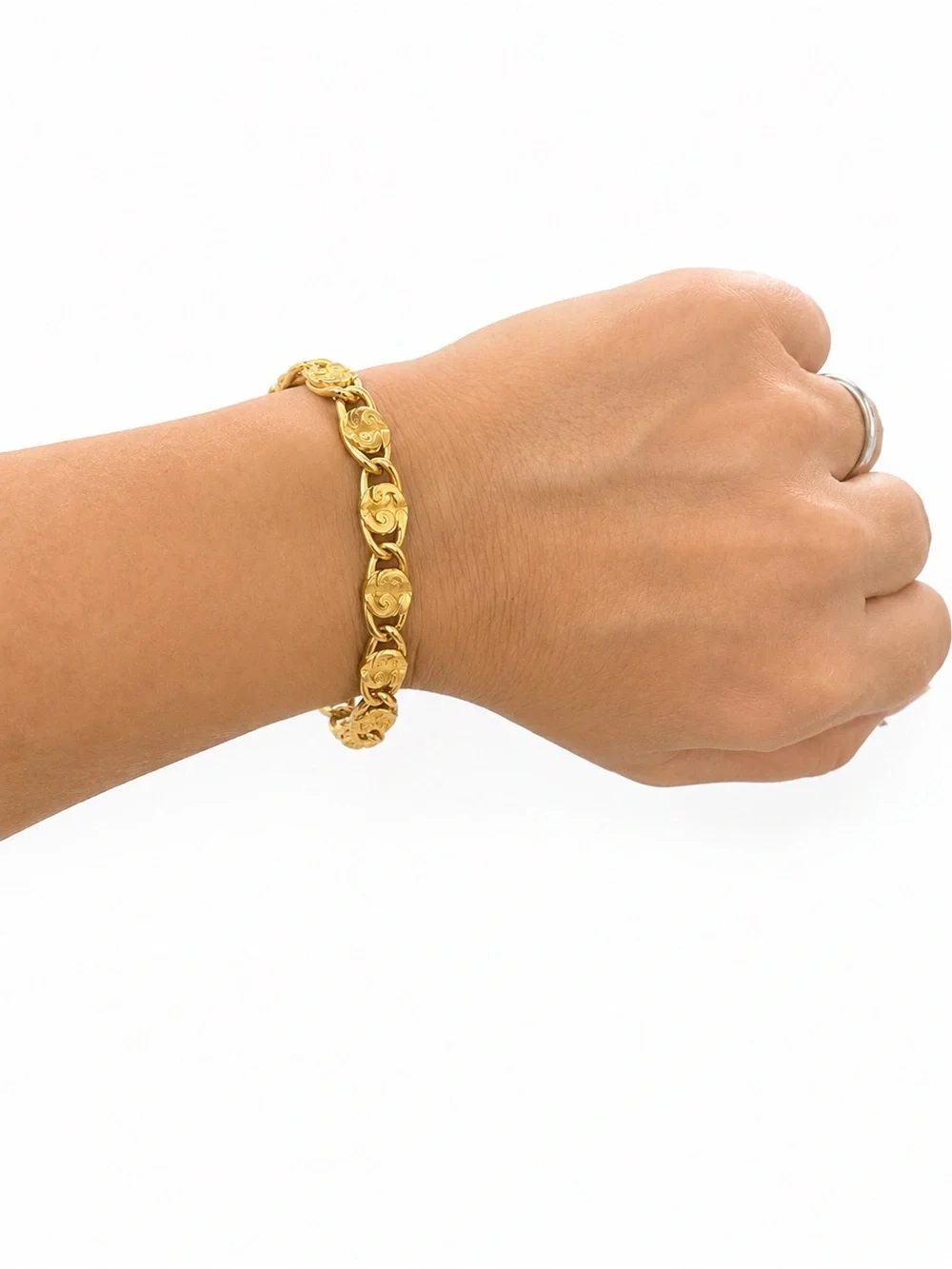 Vintage Sarah Coventry Gold Tone Link Bracelet Signed Mid Century
